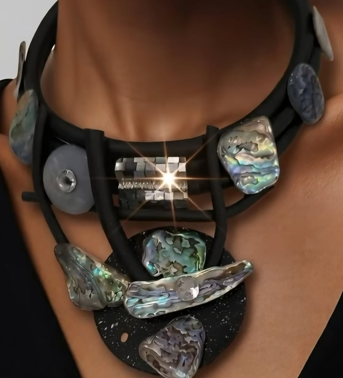 The Siren Necklace