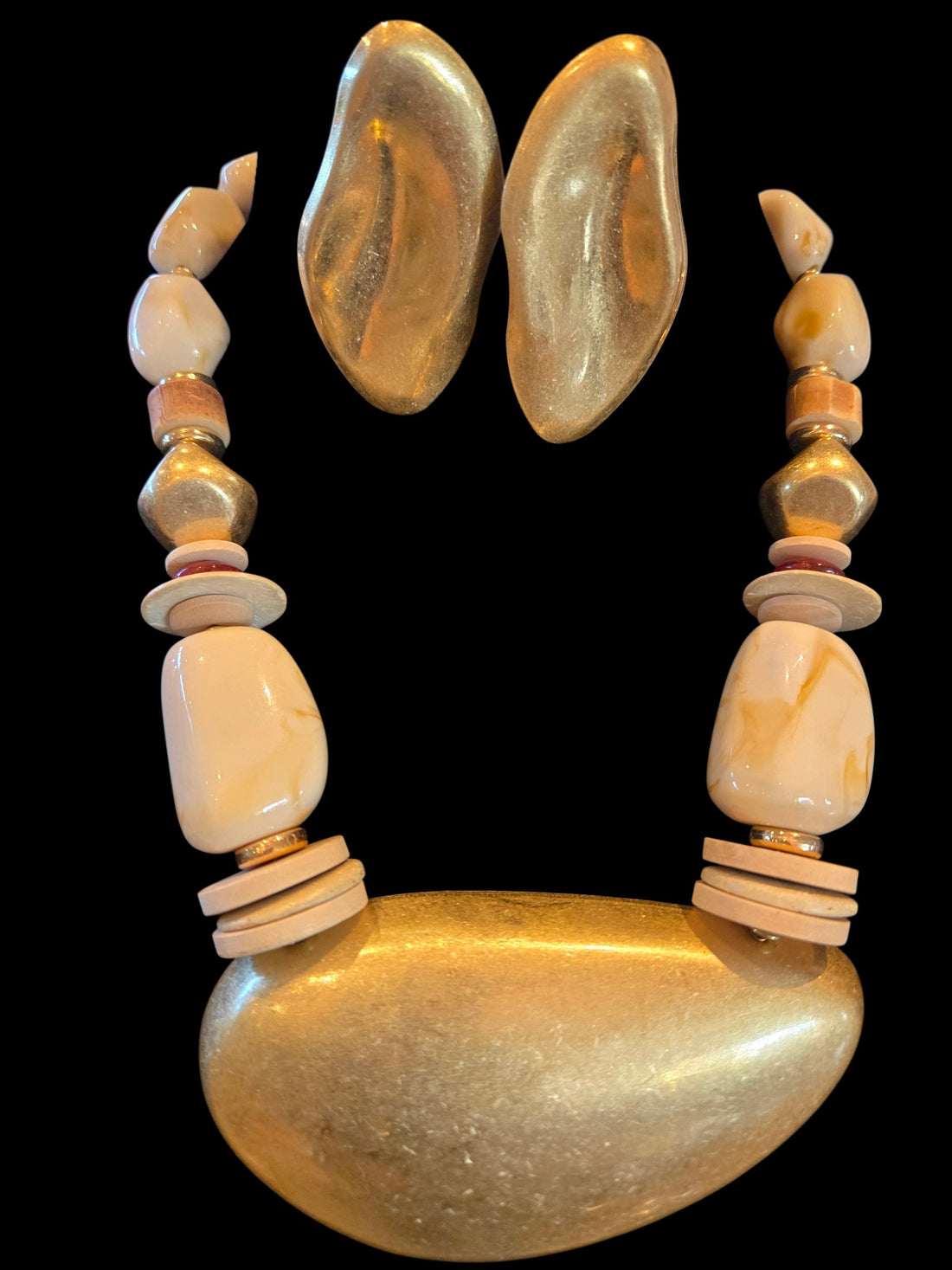 Golden Glow Necklace
