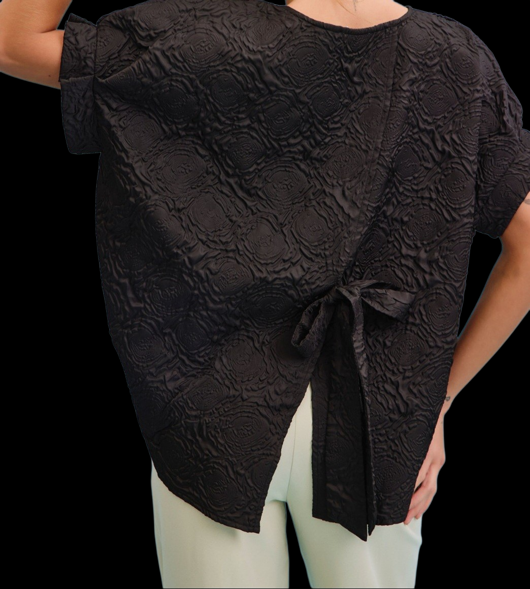 Noir Bow Top