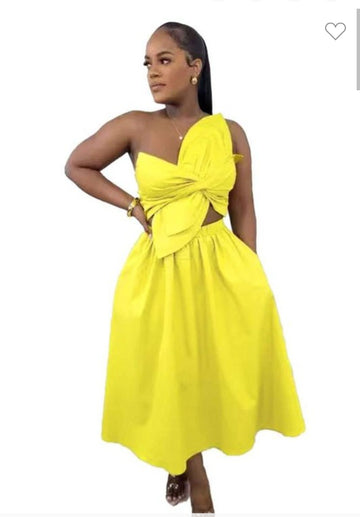 Shoulder Petal Hollow Dress
