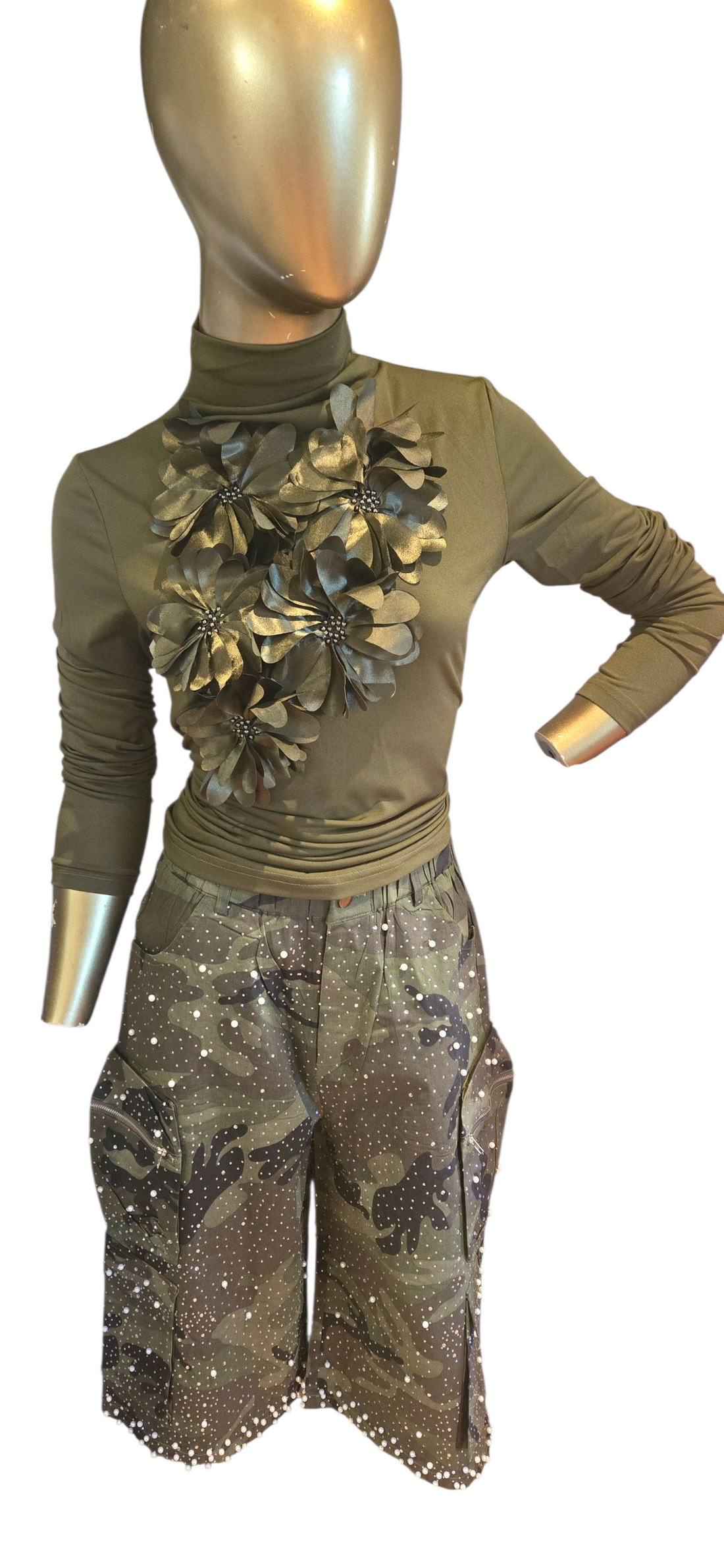 Bling Pearl Camo Shorts
