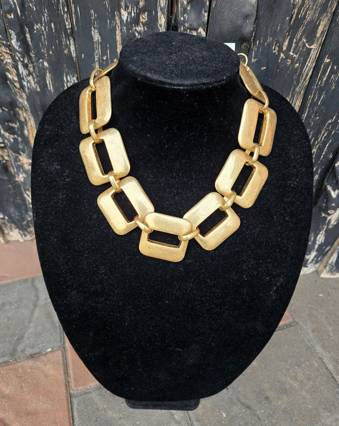 Geometric Statement Necklace