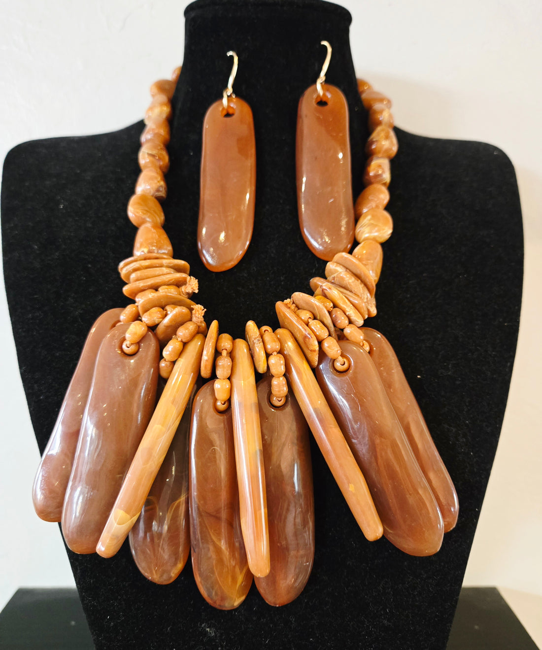 The Earthtone Necklace Set