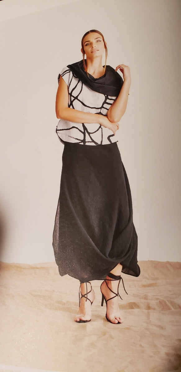 Black Vintage-Inspired Gathered Skirt - Elan of Eulalia