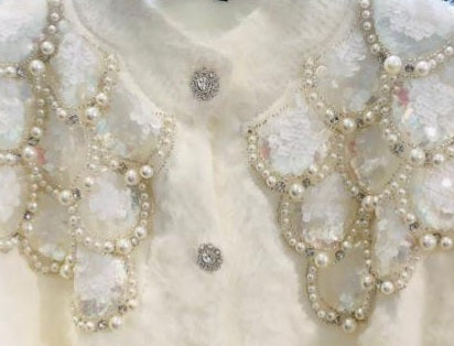 The Snowy Sweater With Pearls